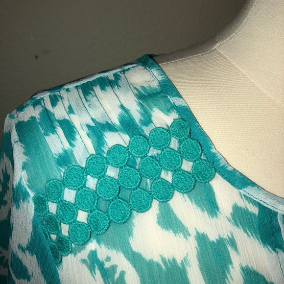 New York & Company Aqua Floral/White/Elastic - Picture 5 of 6